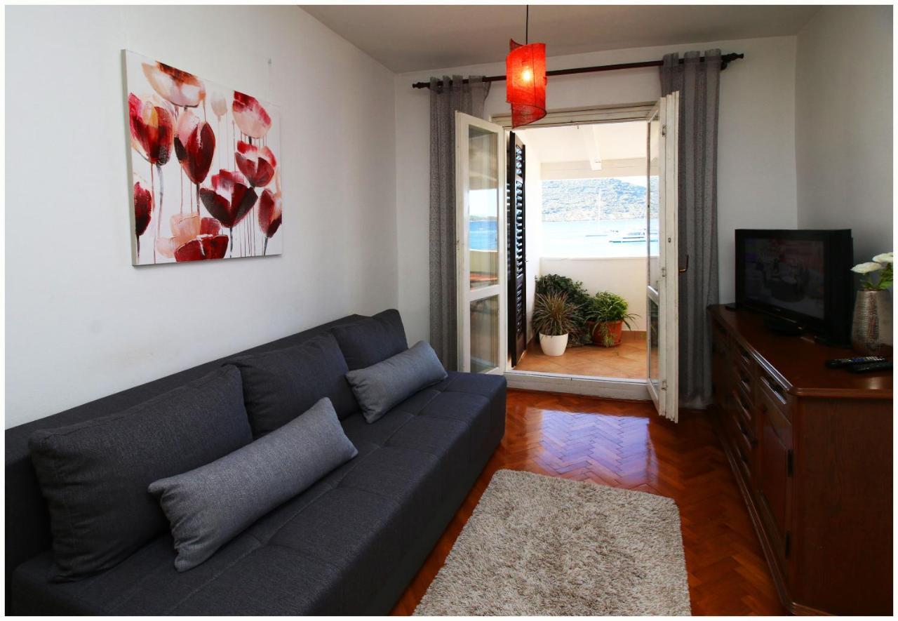 Apartment Slavko Primosten Ngoại thất bức ảnh