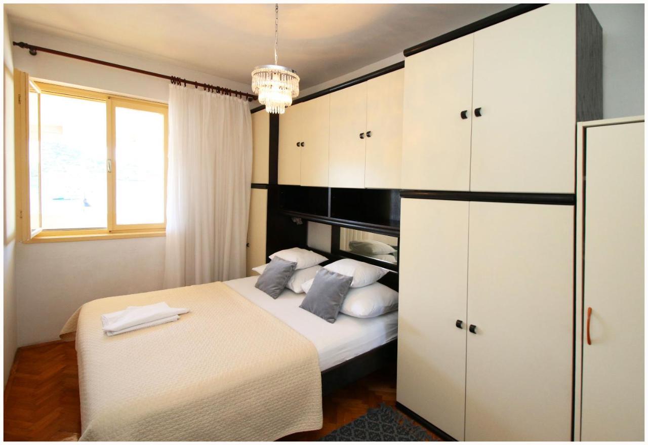 Apartment Slavko Primosten Ngoại thất bức ảnh